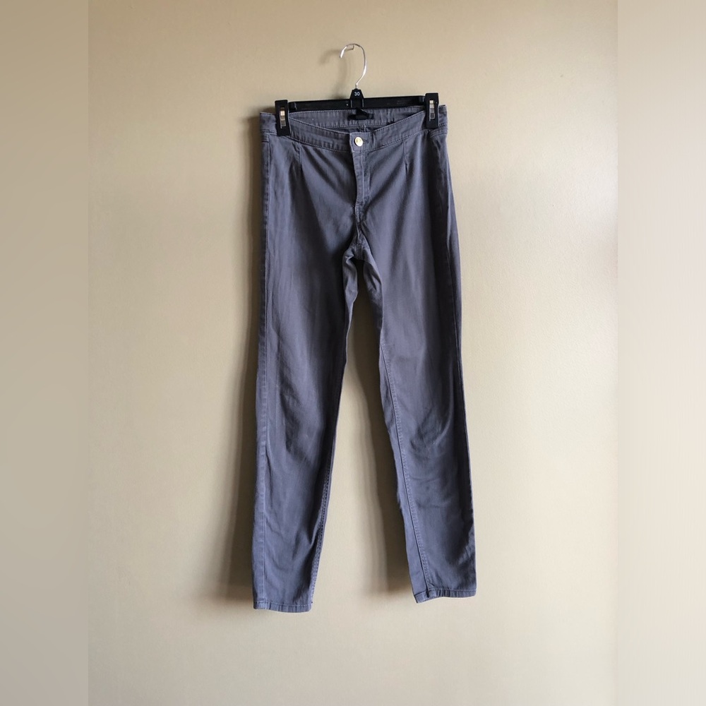 H&M Women’s Grey Skinny Jeans Size 6
